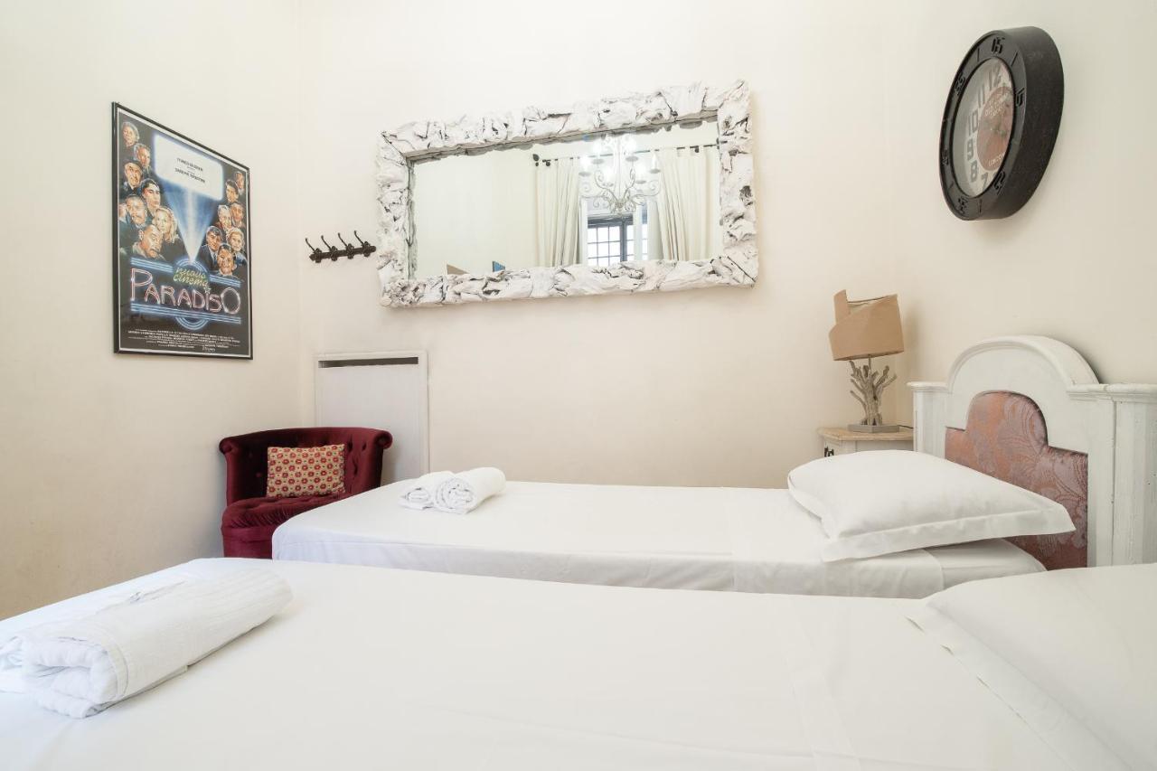 Appartement Luxury Piazza Navona Escape 11 à Rome Extérieur photo